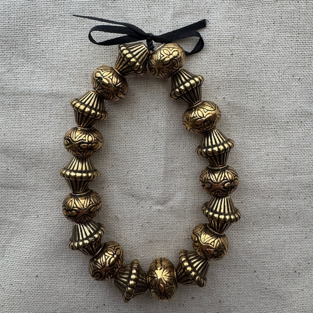 Handmade Ribbon Bracelet 💛🖤